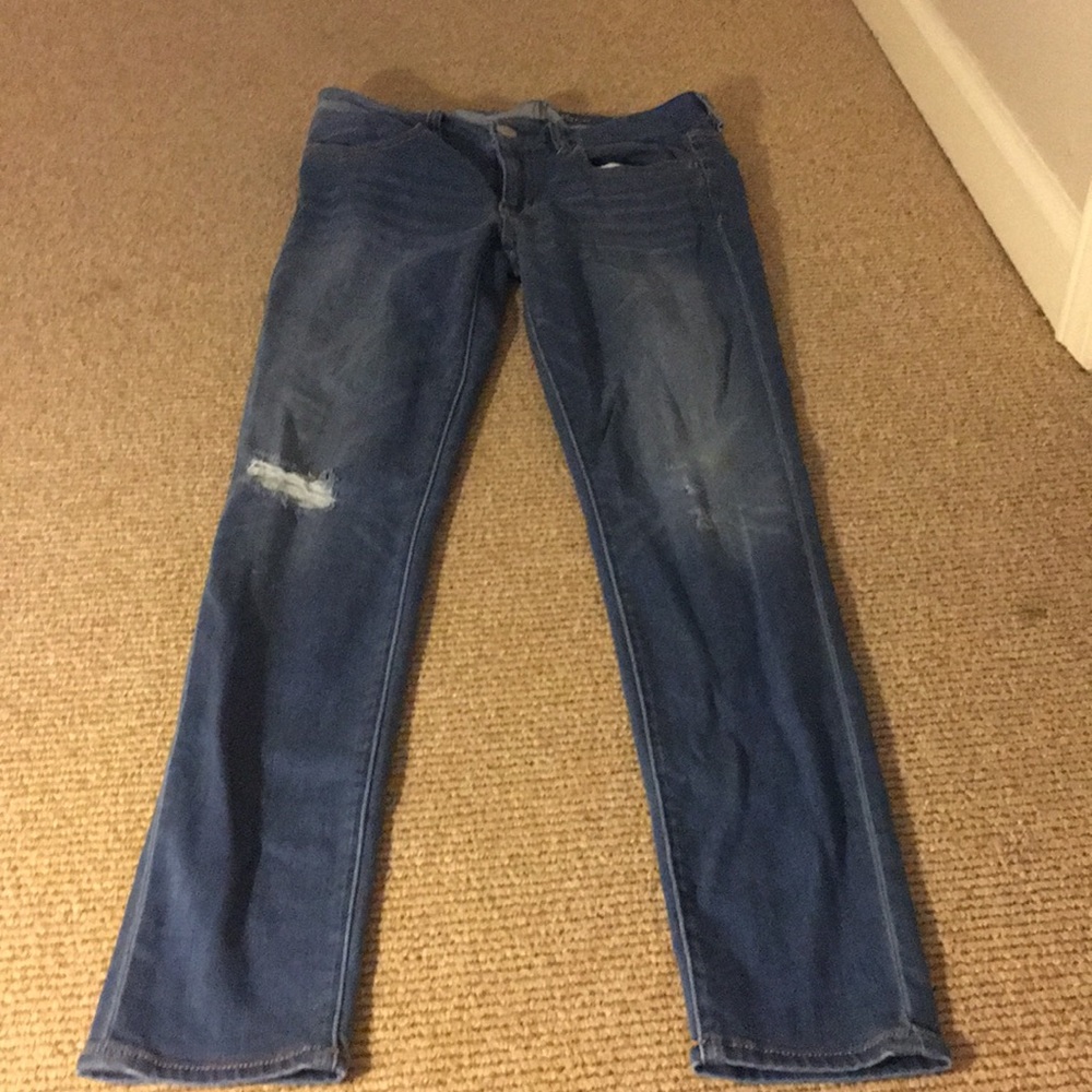 American Eagle Ripped Jeggings - Picture 1 of 6